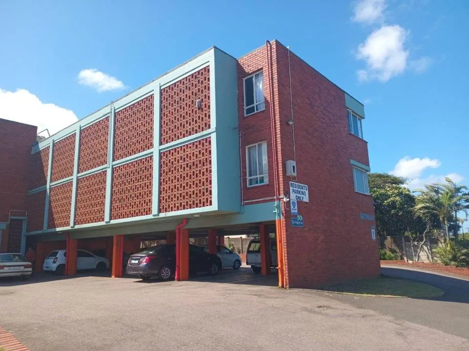 1 Bedroom Apartment / flat for sale in Montclair