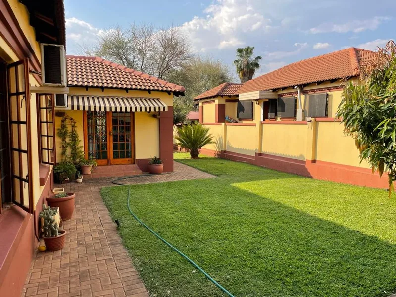 3 Bedroom House for sale in Thabazimbi