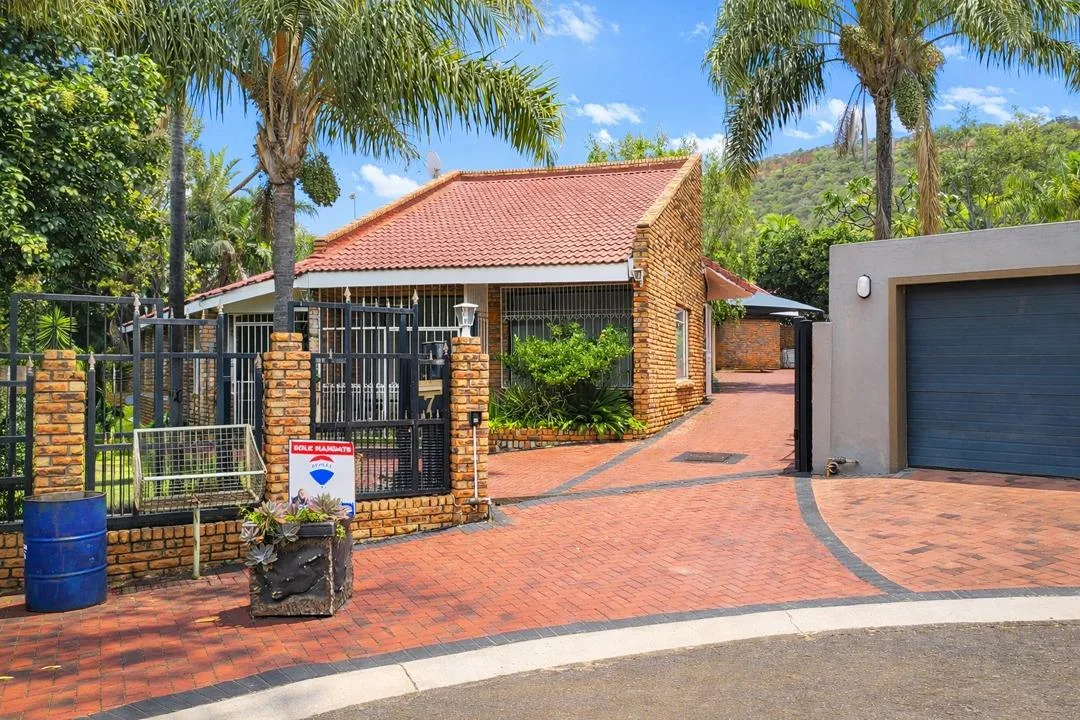 3 Bedroom House for sale in Safari Gardens