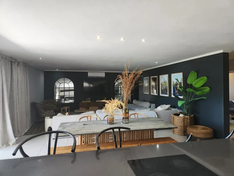 4 Bedroom Apartment / flat to rent in Palm Lakes Estate