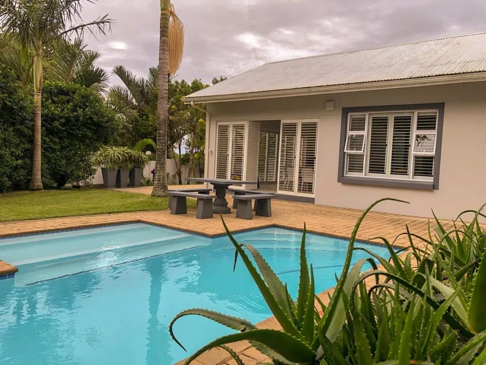 8 Bedroom House for sale in Glenmore