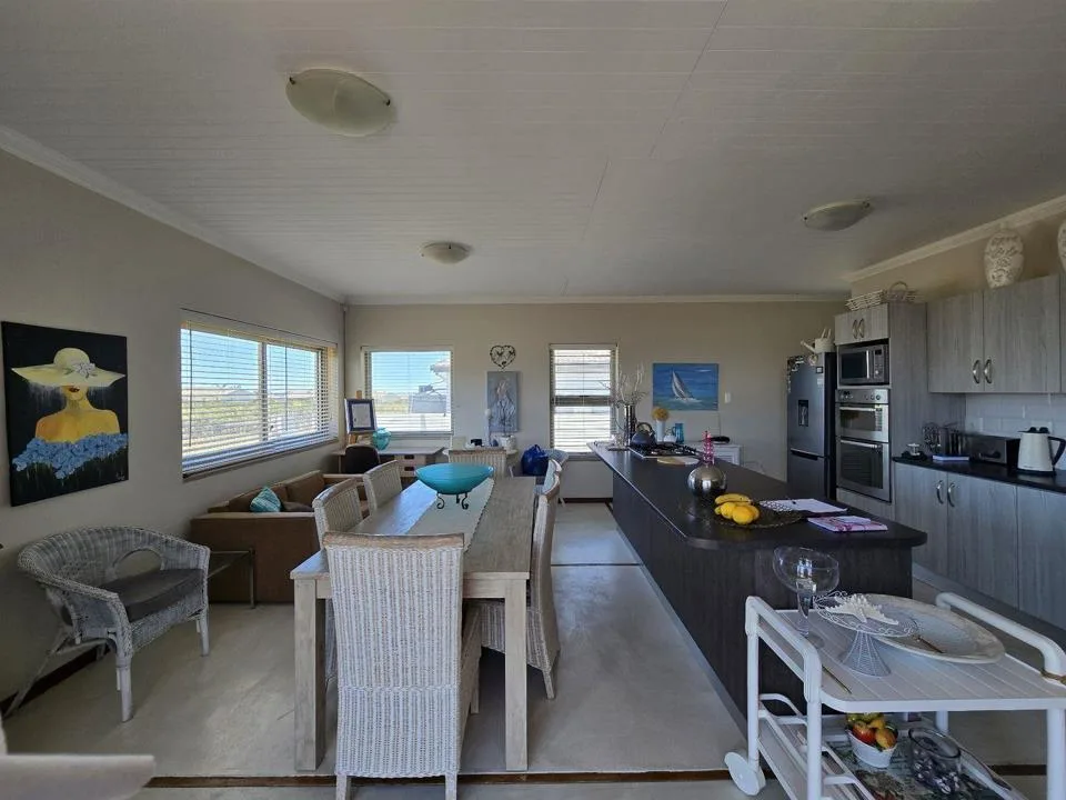 3 Bedroom House for sale in Fountains Estate