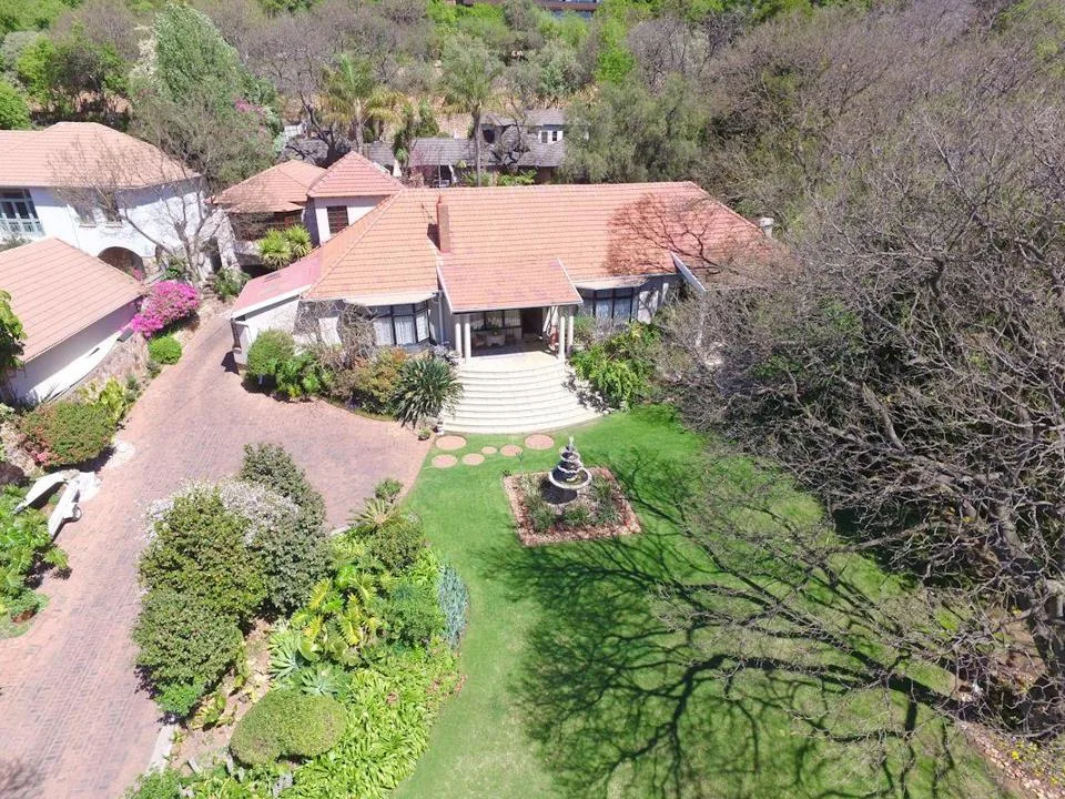 8 Bedroom House for sale in Westcliff