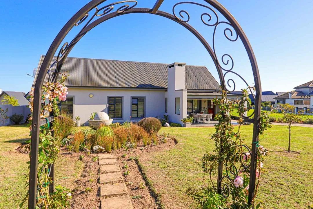3 Bedroom House for sale in Blue Mountain Village