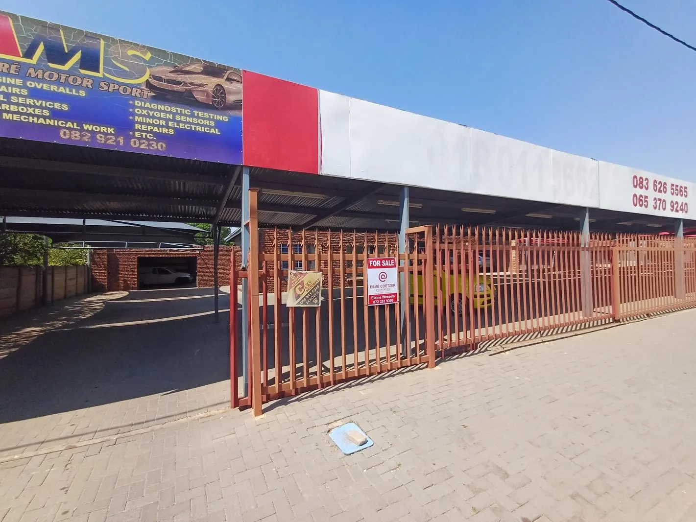 Retail space in Freemanville