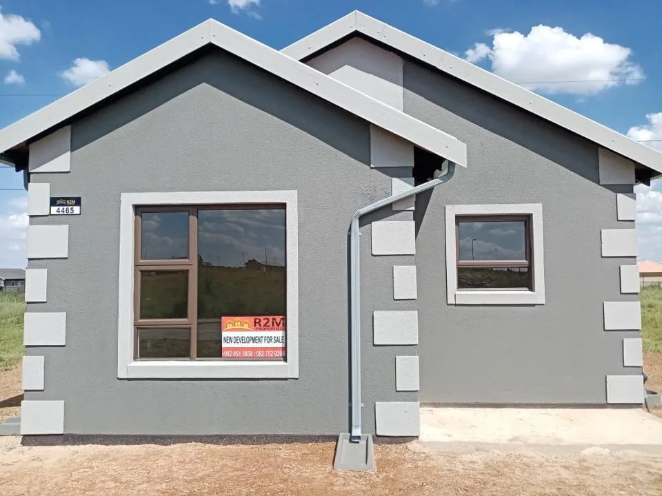 2 Bedroom House for sale in Karino