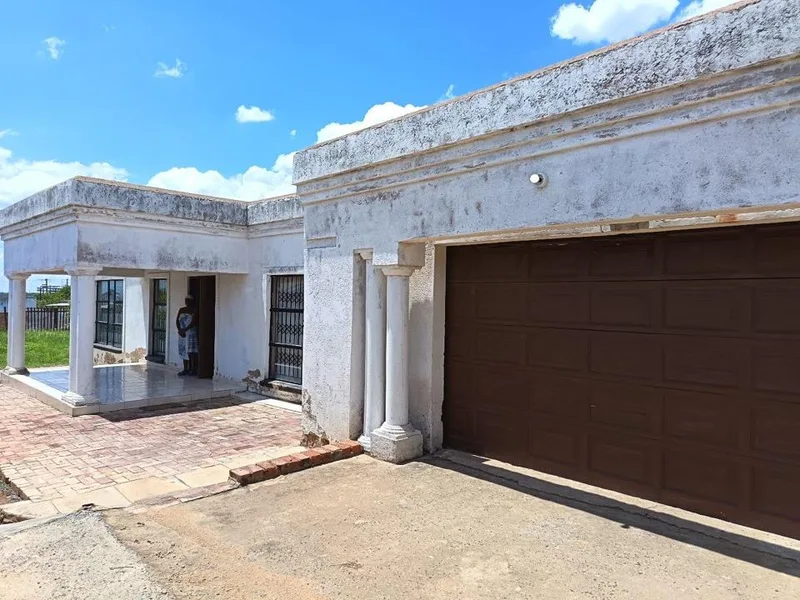 House to rent in Ramotse