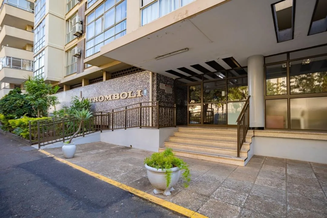 3 Bedroom Apartment / flat for sale in North Beach