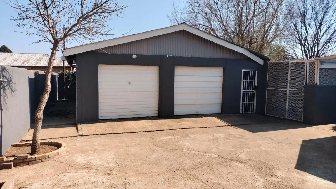 4 Bedroom House for sale in Parys