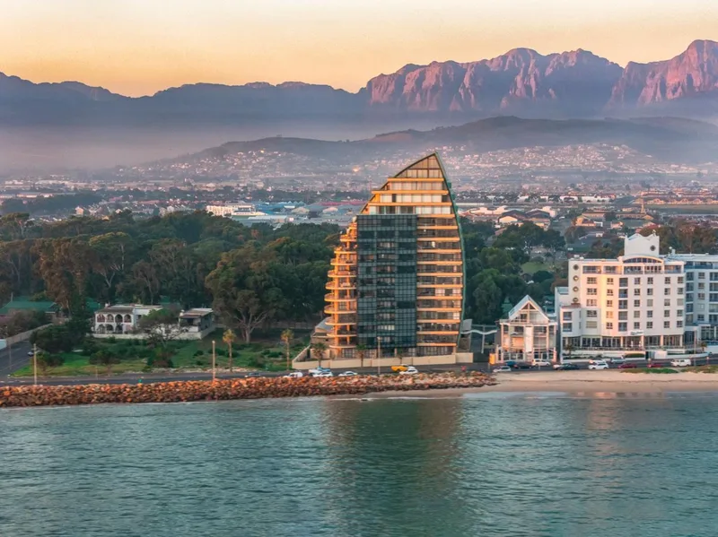 3 Bedroom Penthouse in Strand South