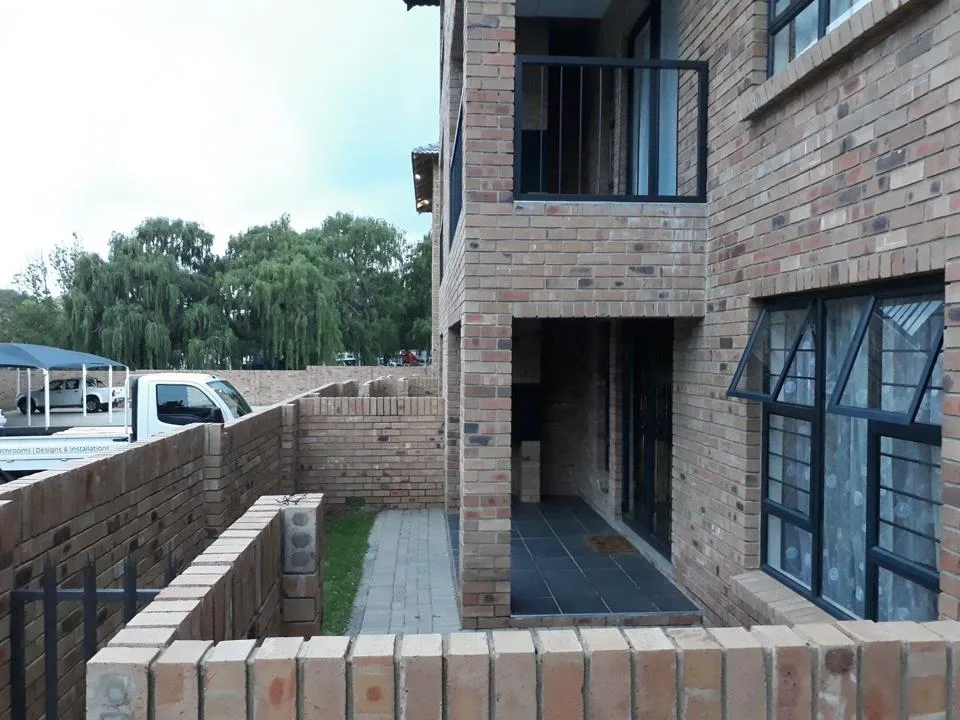 2 Bedroom Apartment / flat for sale in Trichardt