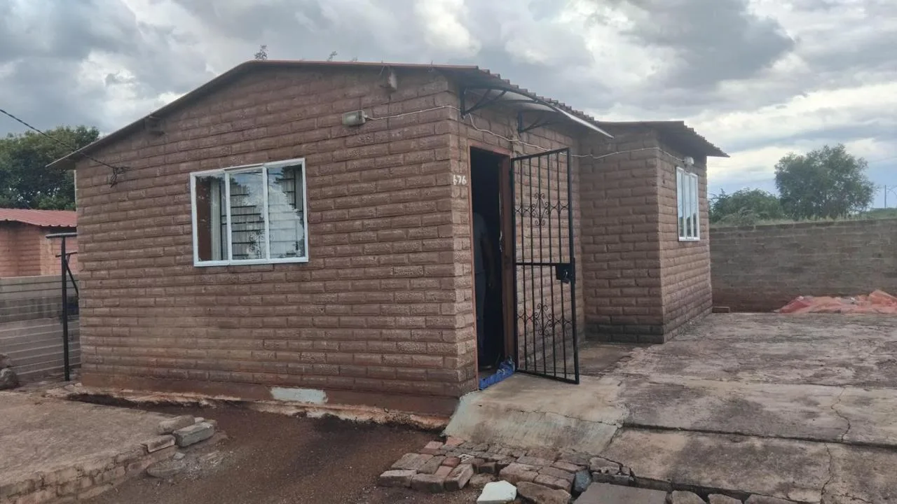1 Bedroom House for sale in Ga-rankuwa Unit 20