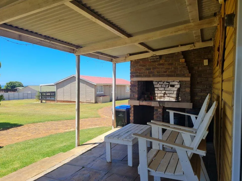 3 Bedroom Townhouse to rent in Jeffreys Bay Central
