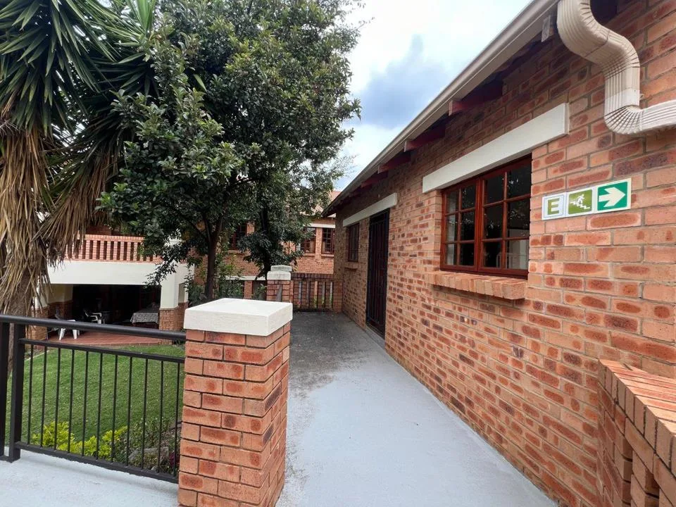 1 Bedroom House for sale in Equestria
