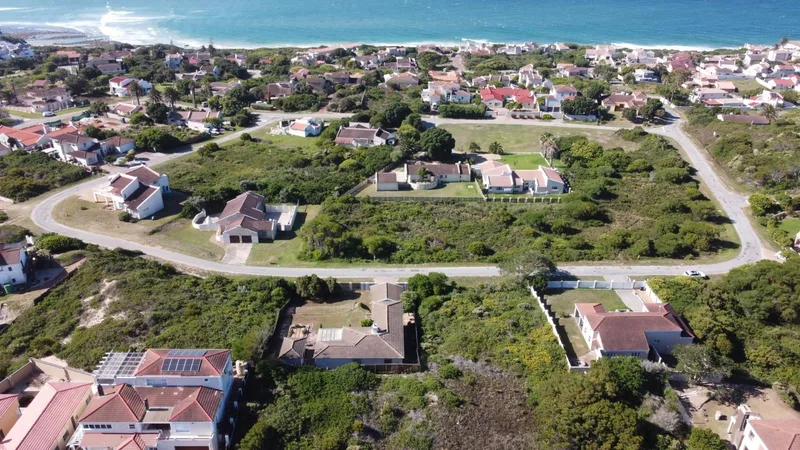 800 m² Land available in Santareme