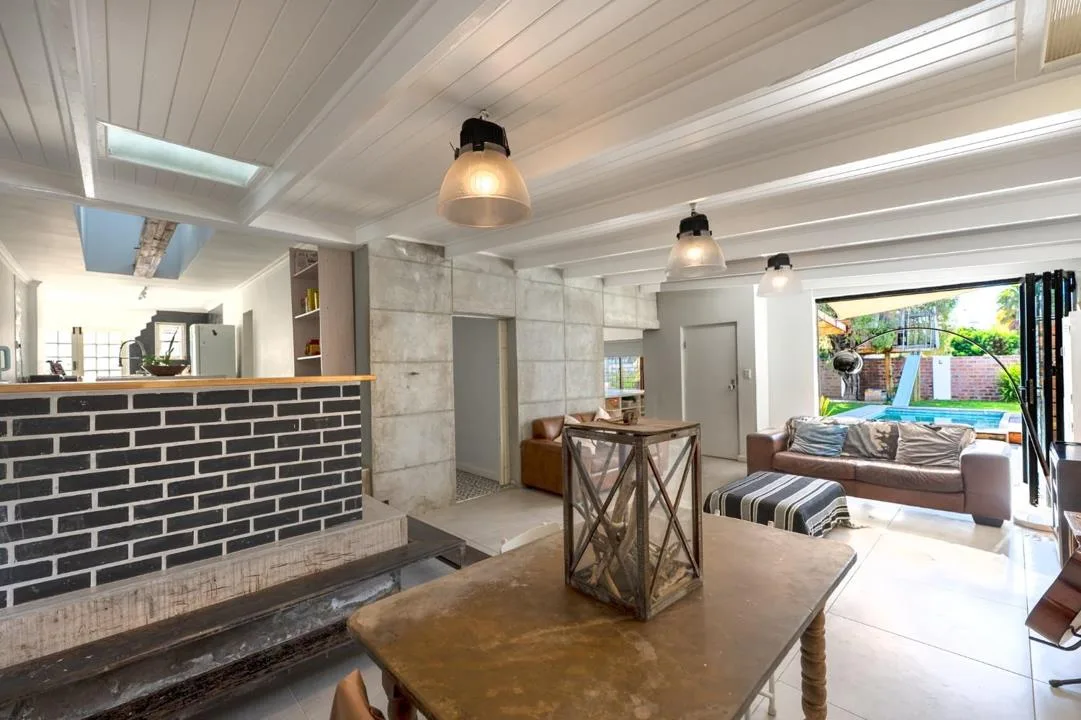 4 Bedroom House for sale in Lochnerhof