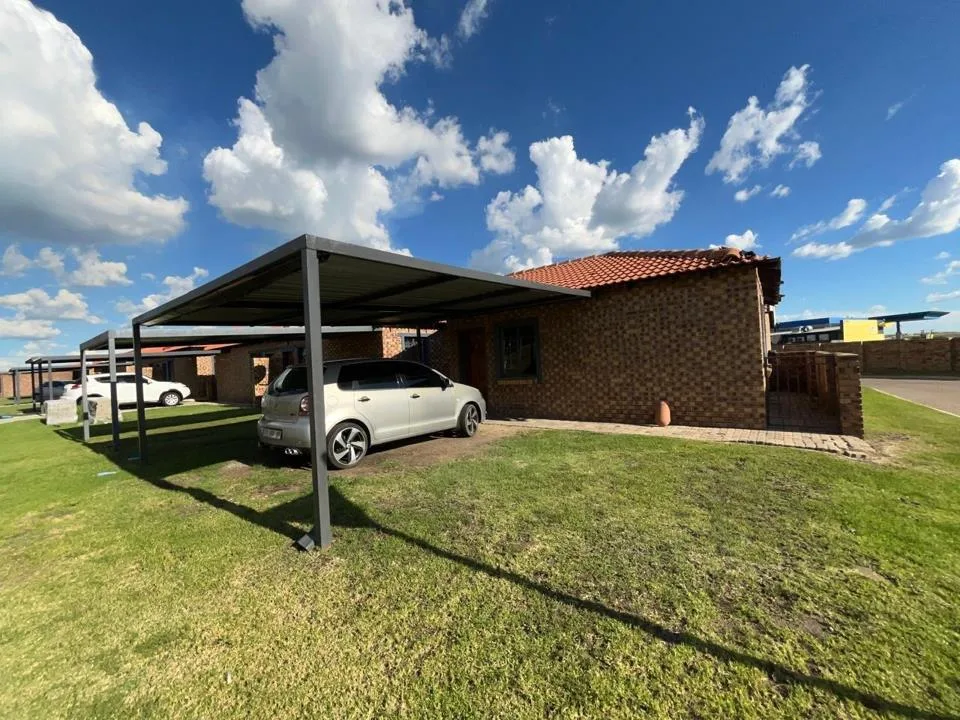 2 Bedroom Townhouse to rent in Evander