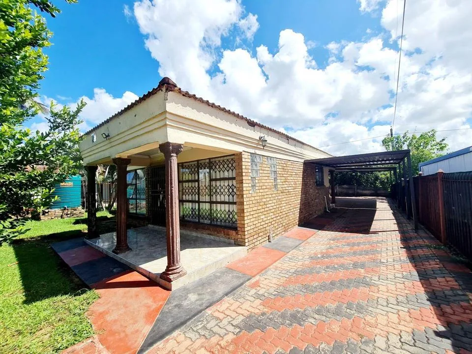 4 Bedroom House for sale in Makhado