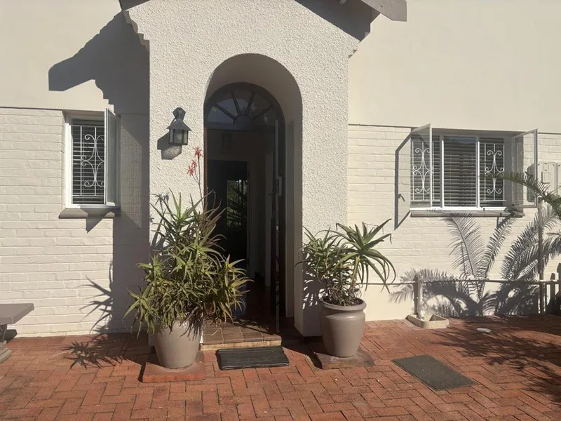 3 Bedroom Townhouse to rent in Kloof