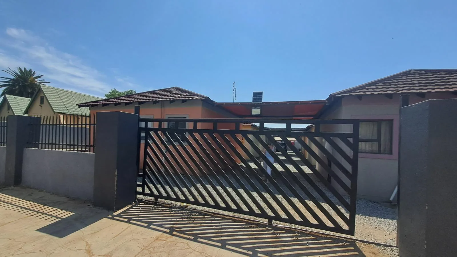 16 Bedroom Apartment in Kuruman