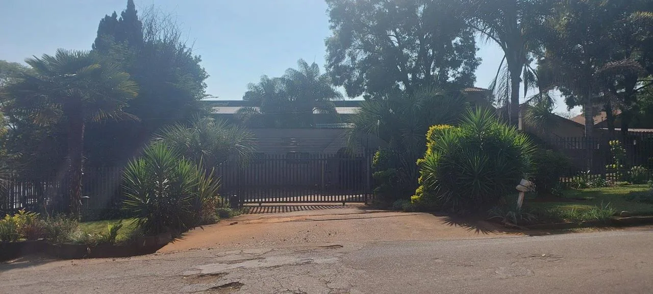 7 Bedroom House for sale in Sabie