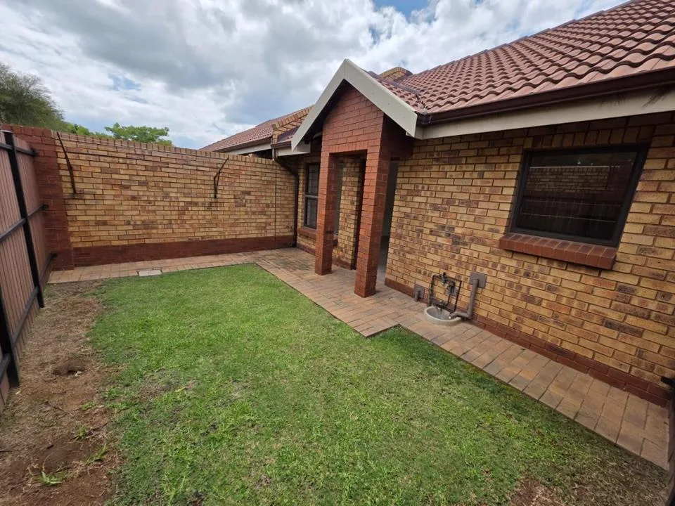 2 Bedroom Townhouse for sale in Equestria