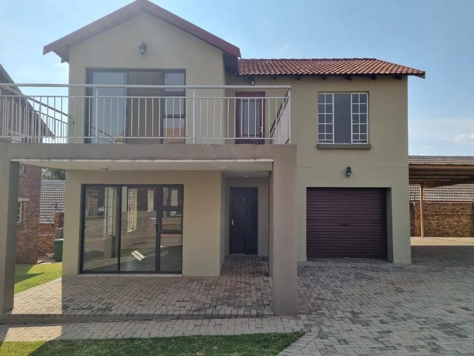 3 Bedroom Townhouse to rent in Lydenburg
