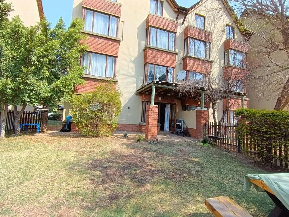 2 Bedroom Apartment / flat for sale in Montana Tuine
