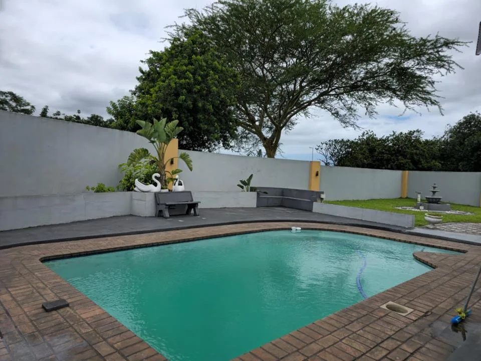4 Bedroom House to rent in Veld En Vlei