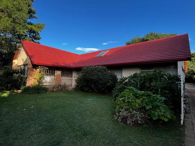 4 Bedroom House for sale in Eduan Park