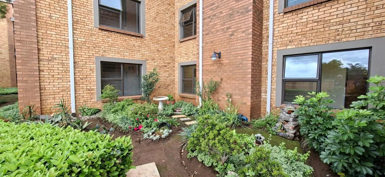 1 Bedroom Apartment / flat for sale in Brentwood Park AH