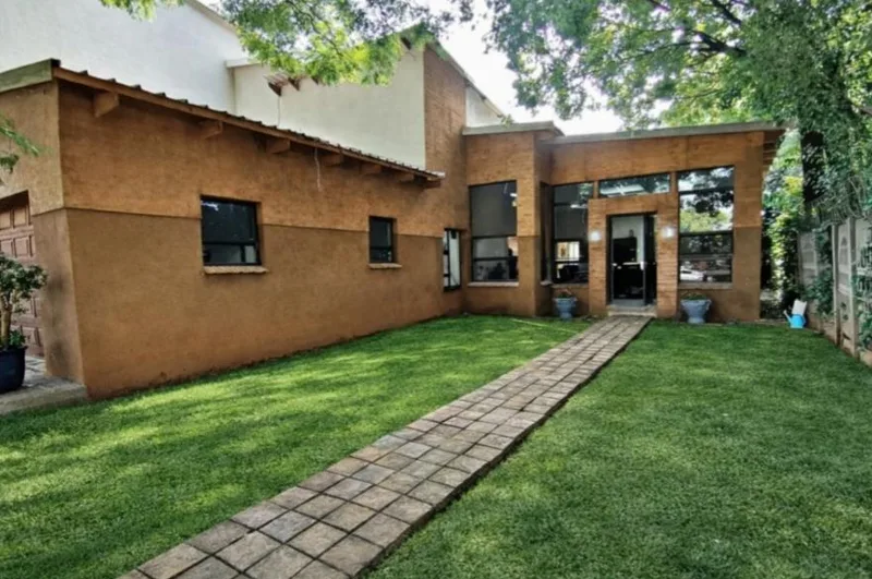 11 Bedroom Townhouse in Benoni Central