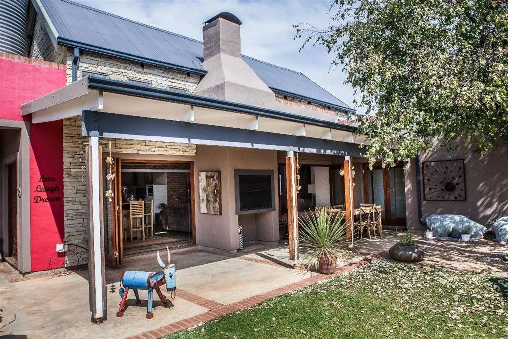 3 Bedroom House for sale in The Coves