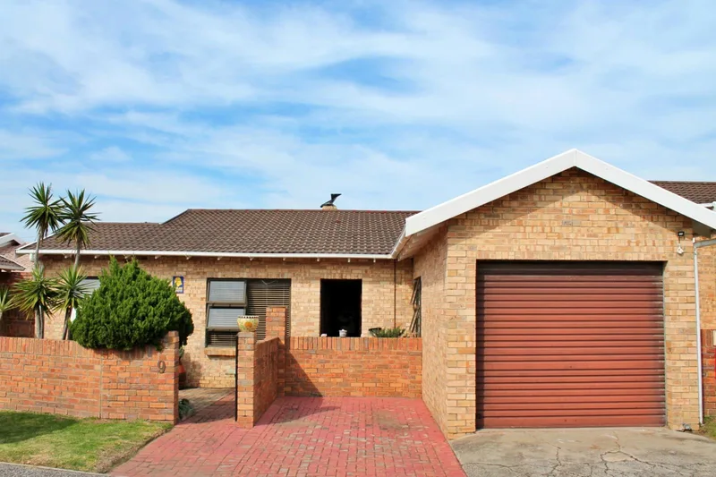 3 Bedroom Townhouse in Broadwood