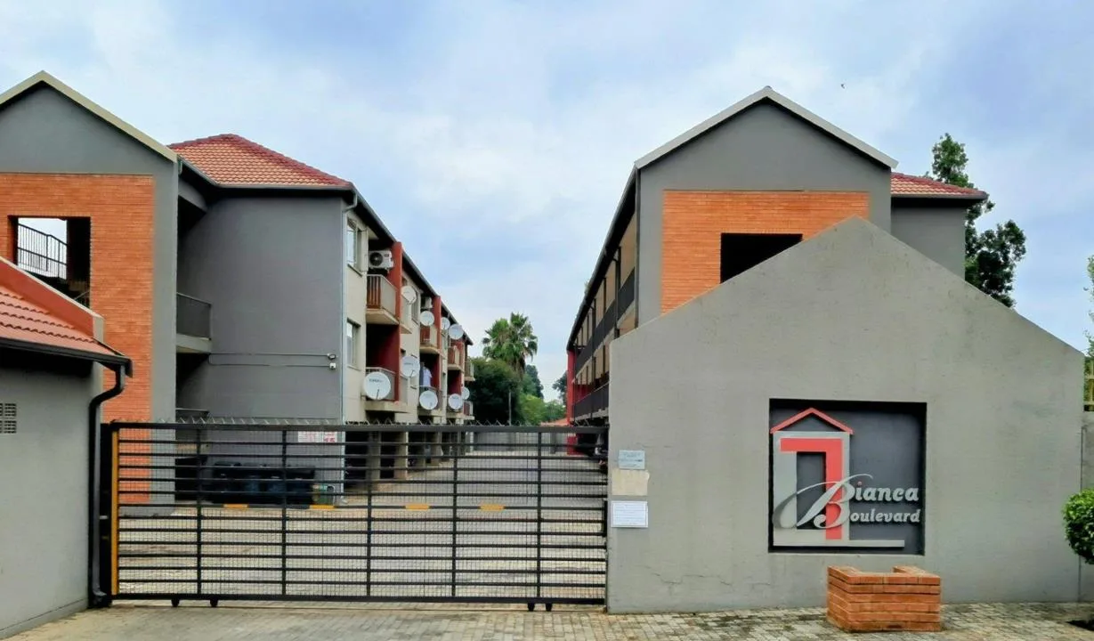 1 Bedroom Apartment / flat for sale in Rietfontein