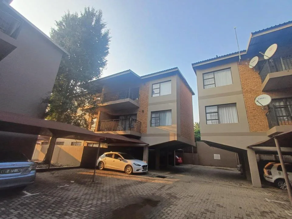 2 Bedroom Apartment / flat for sale in Potchefstroom Central