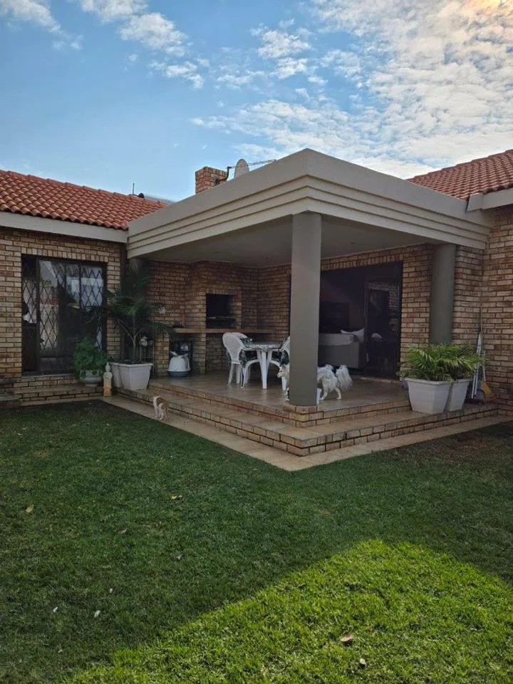3 Bedroom House to rent in Hillcrest