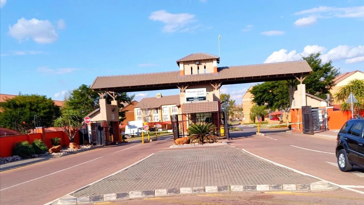 2 Bedroom Apartment / flat for sale in Karenpark