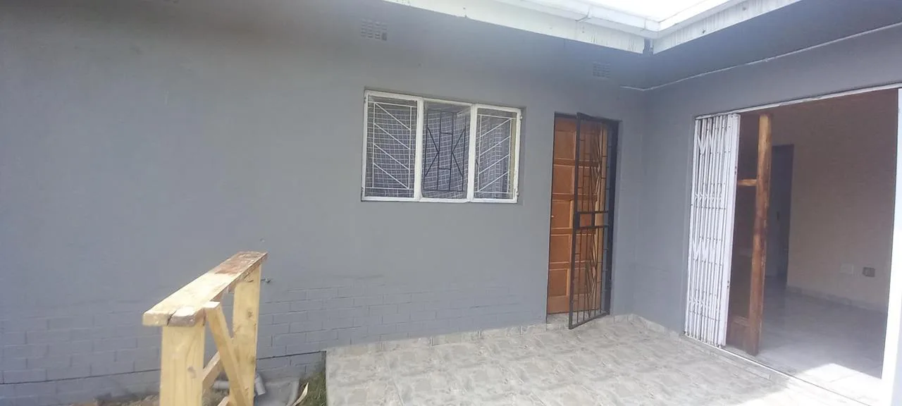 1 Bedroom House to rent in Oos Einde