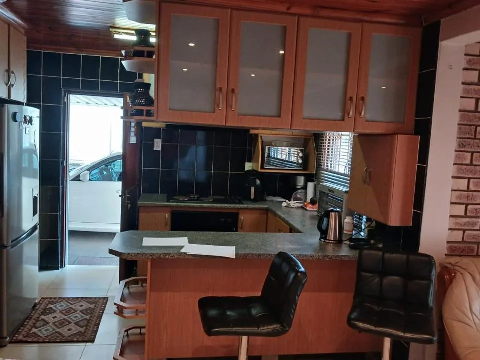 3 Bedroom House for sale in Bonela