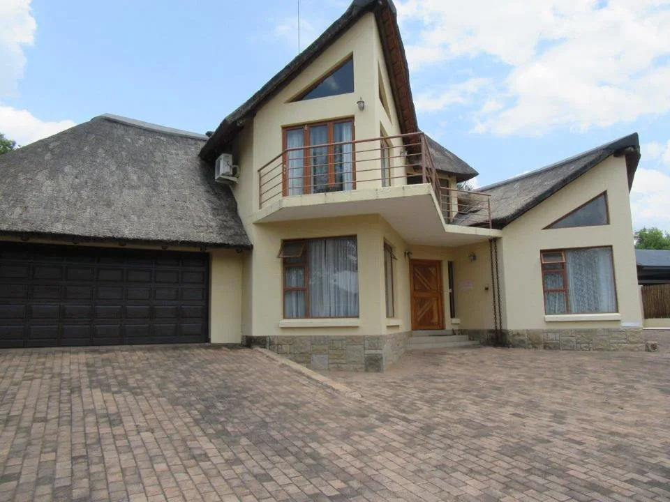 4 Bedroom House for sale in Koro Creek Golf Estate