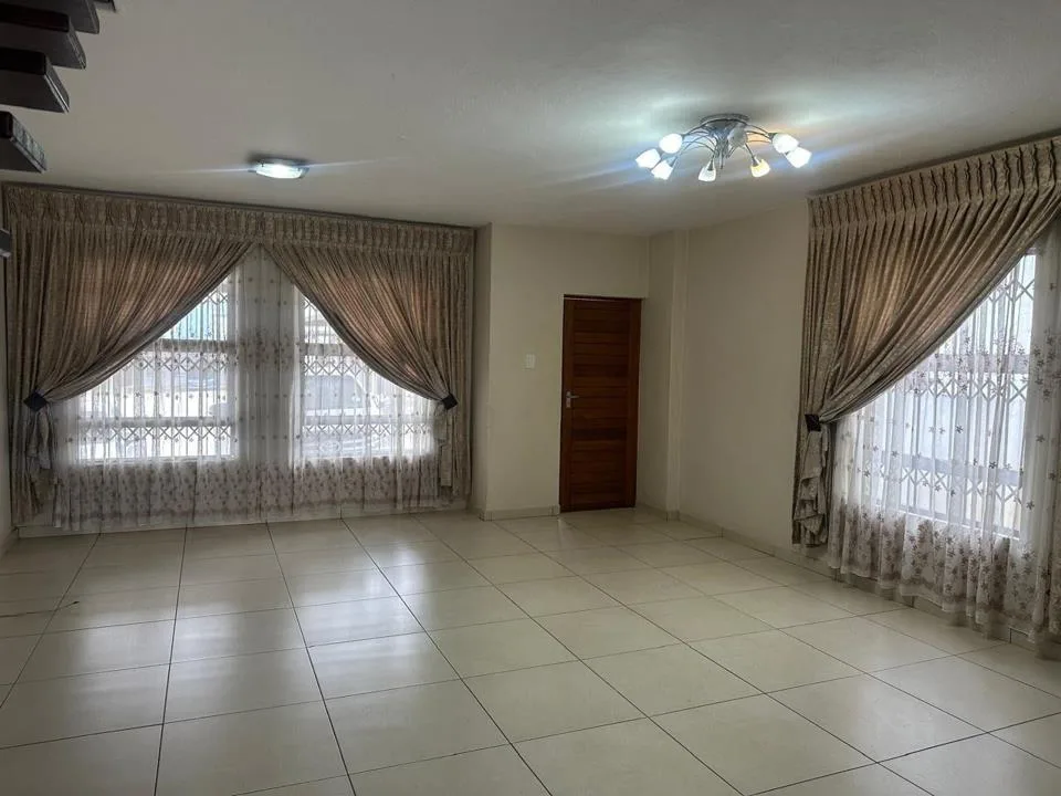3 Bedroom Townhouse to rent in Cashan