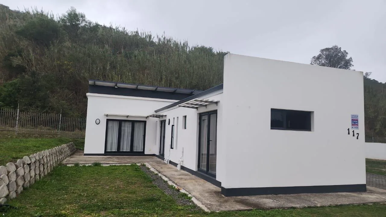 3 Bedroom House for sale in Nahoon Valley Park