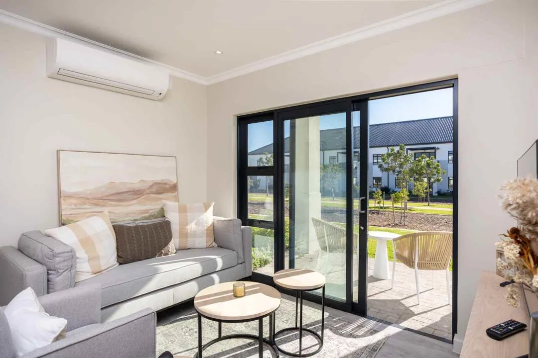2 Bedroom Apartment / flat for sale in Val de Vie Estate
