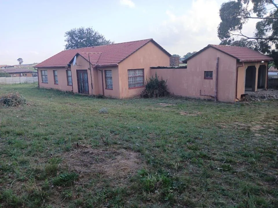 3 Bedroom House for sale in Nederlandpark