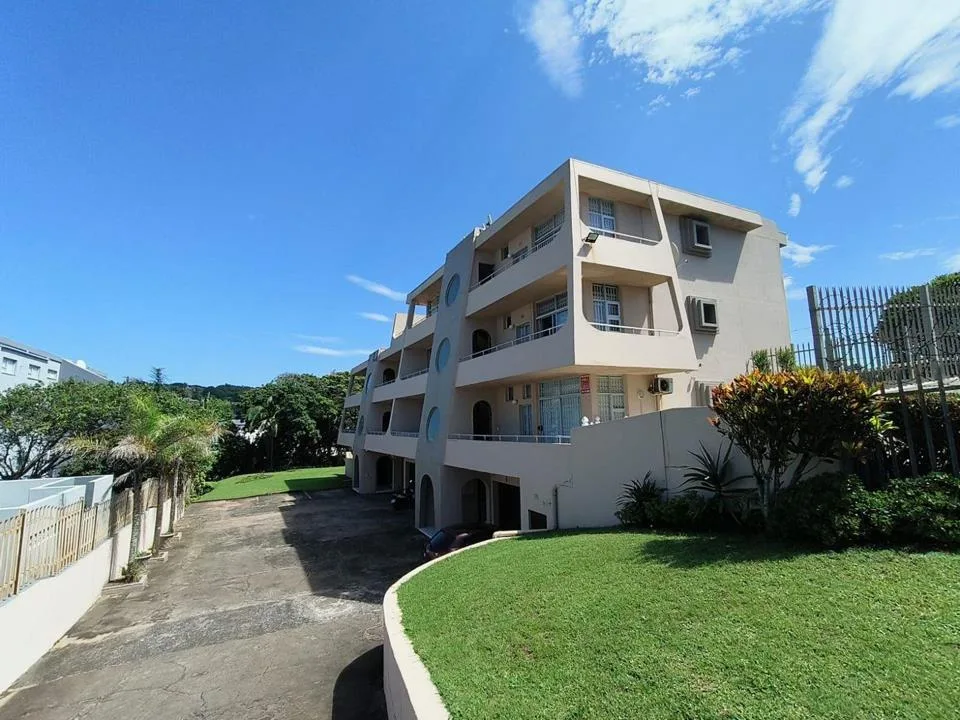2 Bedroom Apartment / flat for sale in Manaba Beach