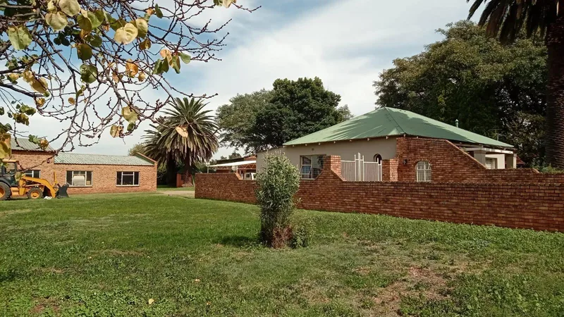 1.2 ha Land available in Rand Collieries