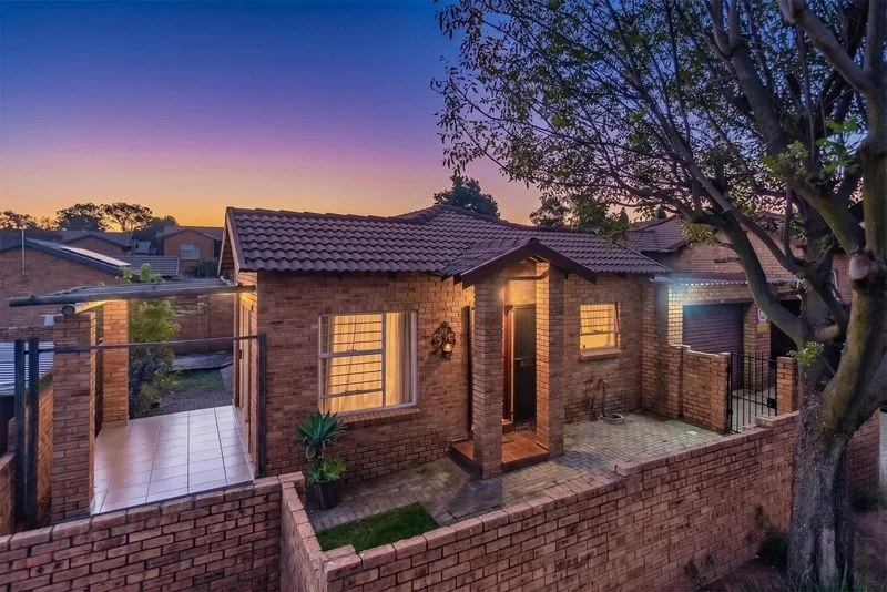 Property for sale in Honey Park