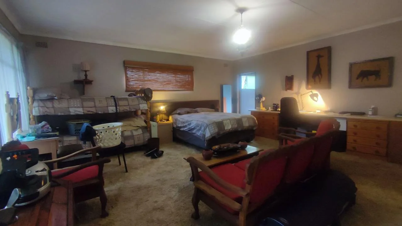 1 Bedroom House to rent in Three Rivers East