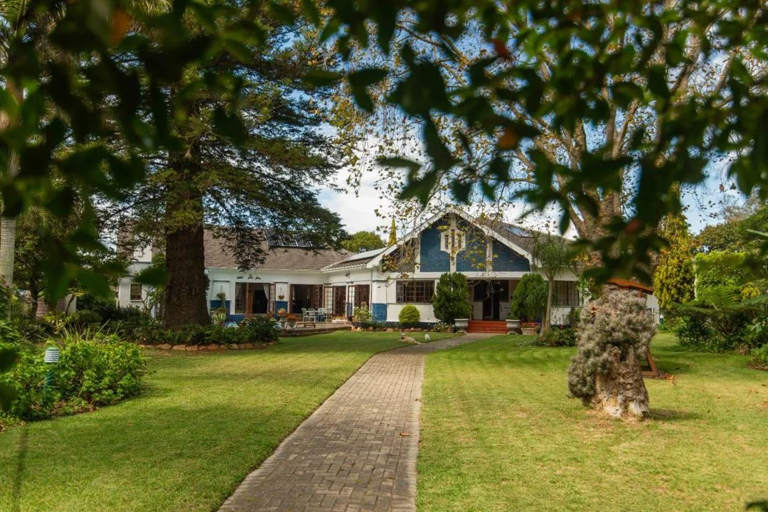 4 Bedroom House for sale in Mill Park